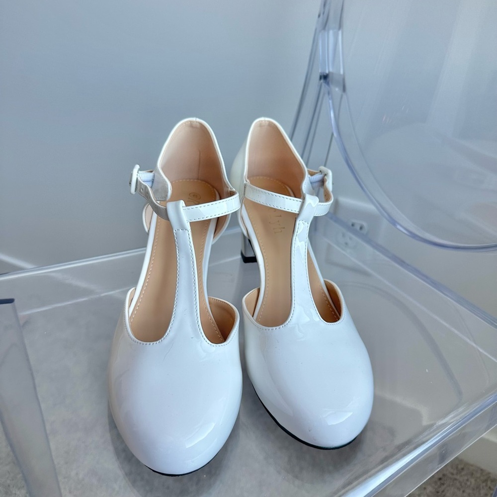 White Patent Leather T-Strap Mary Jane’s - Picture 3 of 8